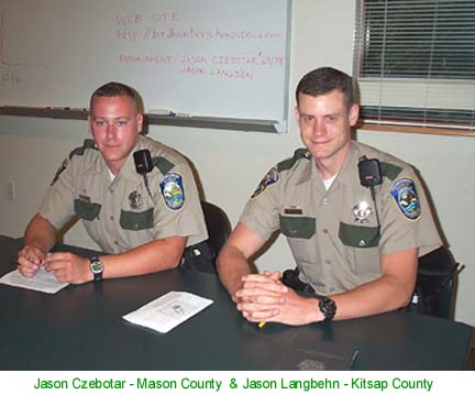 Officer Czebotar covers Mason and Officer Langbehn Kitsap 